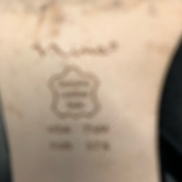 Evening Shoes - Picture 4 of 5